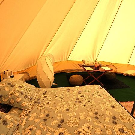Camping Arbre De Vie มงตานญัค ภายนอก รูปภาพ