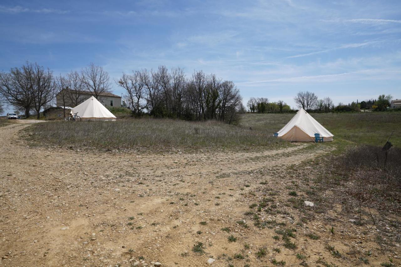 Camping Arbre De Vie มงตานญัค ภายนอก รูปภาพ