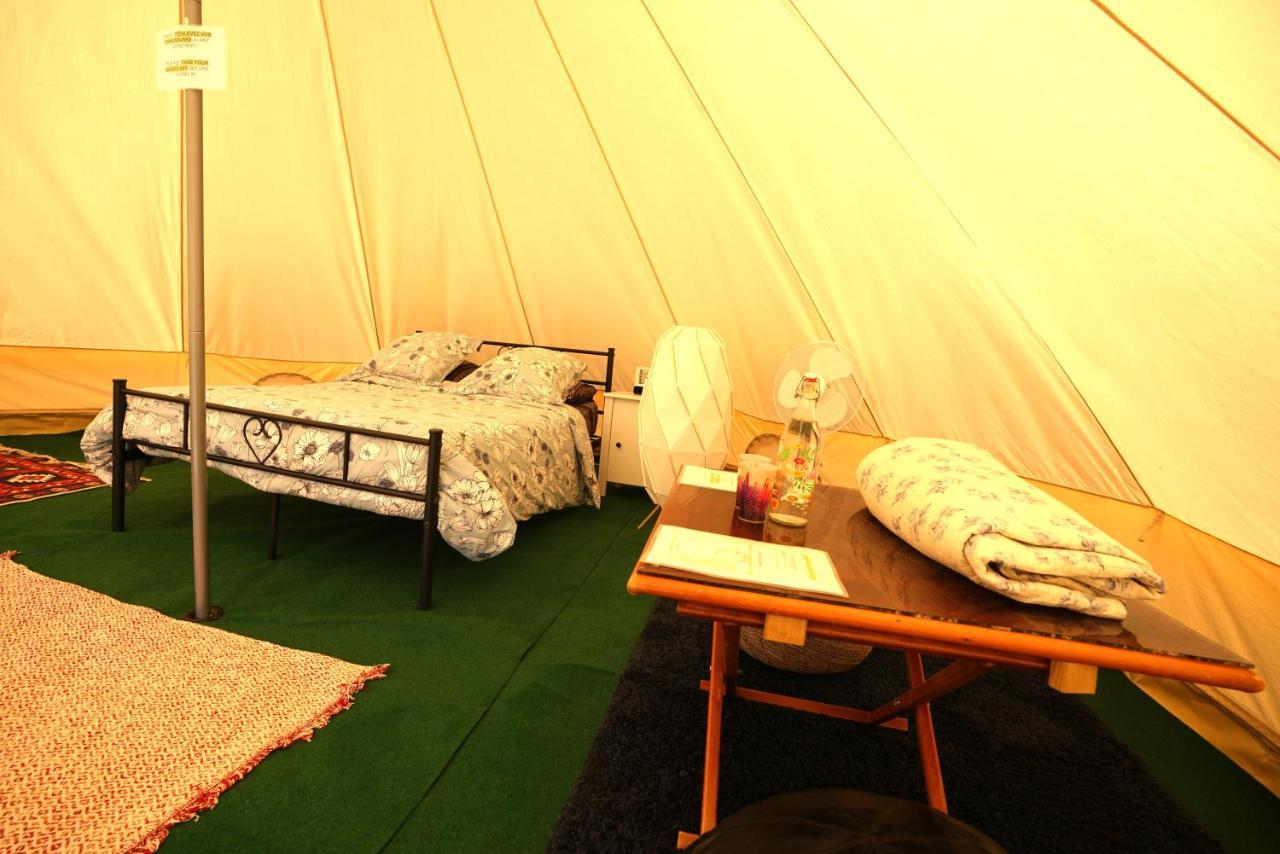 Camping Arbre De Vie มงตานญัค ภายนอก รูปภาพ