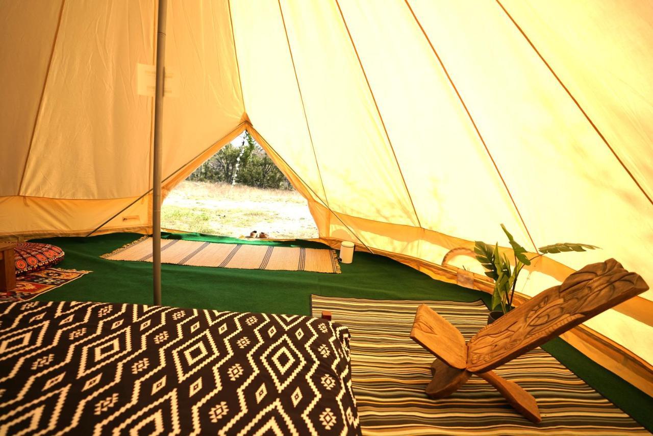 Camping Arbre De Vie มงตานญัค ภายนอก รูปภาพ